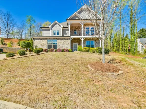 1640 Chadwick Dr, Lawrenceville, GA 30043