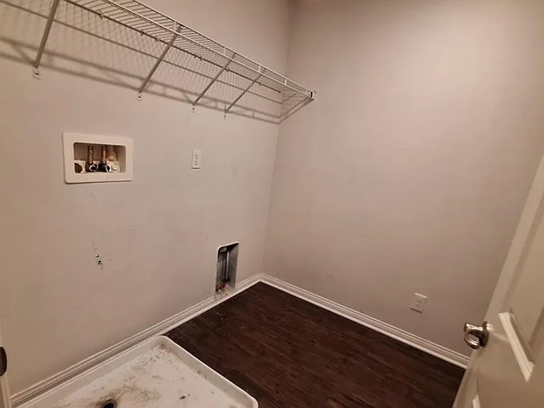 825 Parisa Pl — Photo 13
