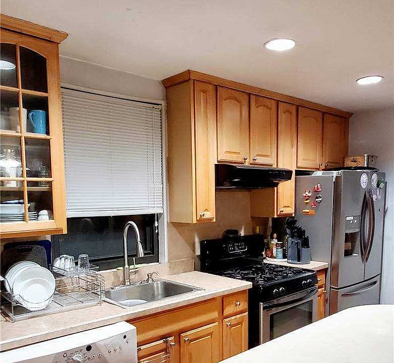 1st image of 163-36 17th Ave #4-304