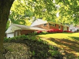 998 Cardinal Rd, Lancaster, PA 17601