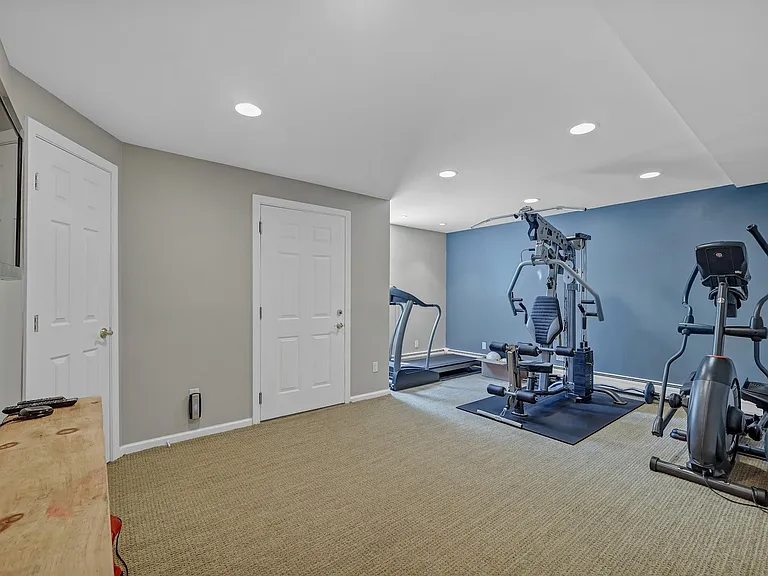 24 Charnwood Dr — Photo 22