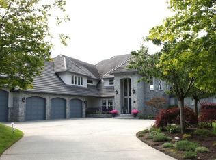 104 Willow Rd, Bellingham, WA 98225