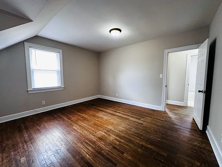 160 Dupont Cir #A — Photo 12
