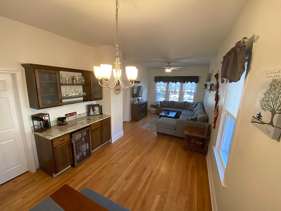 Full bar with mini fridge