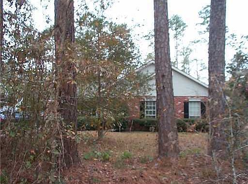 1st image of 210 De Val Dr
