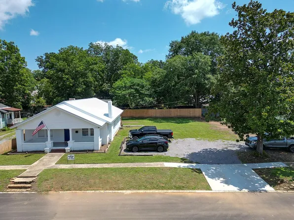 102 Main St N, Warrior, AL 35180