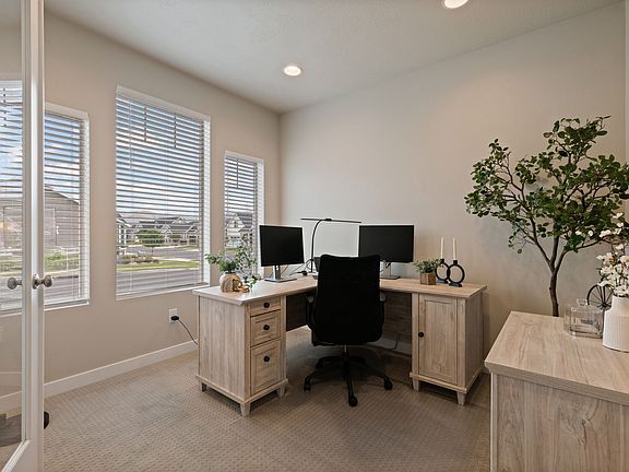 5th image of 4069 W Penstemon Way
