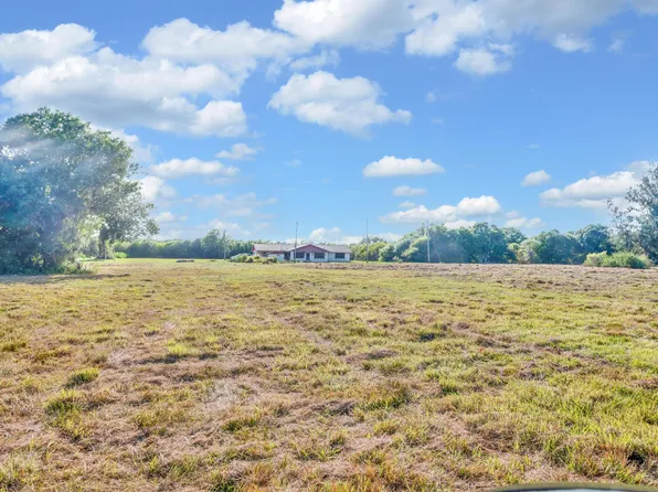 2868 Gentile Road, Fort Pierce, FL 34945