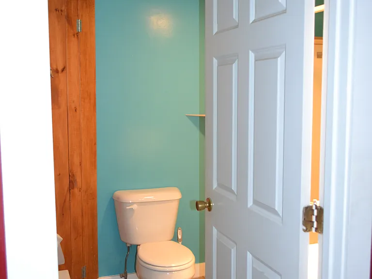 36 Water St — Photo 10