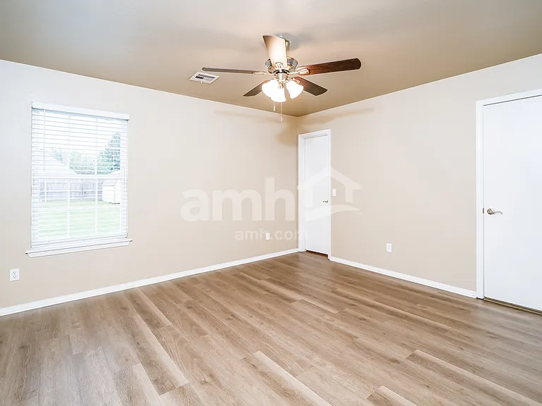 8944 S 261st East Ave — Photo 10