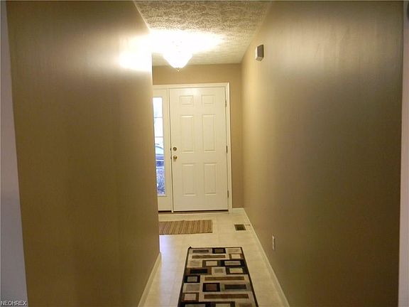 2nd image of 5216 Autumnwood Ln