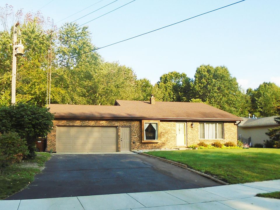 1st image of 4687 Vista Dr
