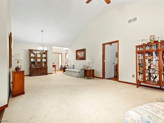 4th image of 1186 Orchard Bend Dr