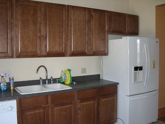 4th image of 503 N 8th St