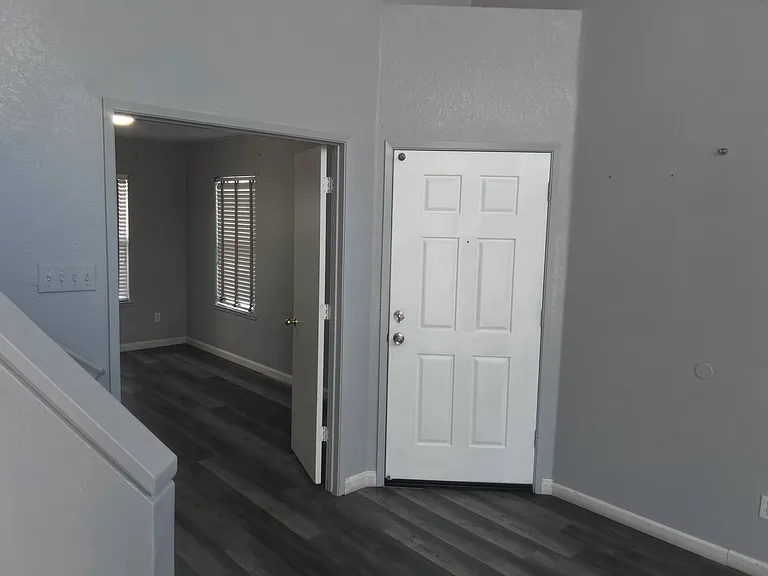 755 Cornell Way — Photo 3