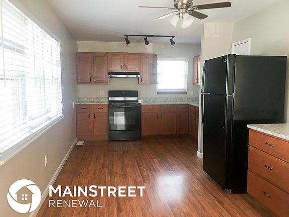 4th image of 1165 Preakness Ln