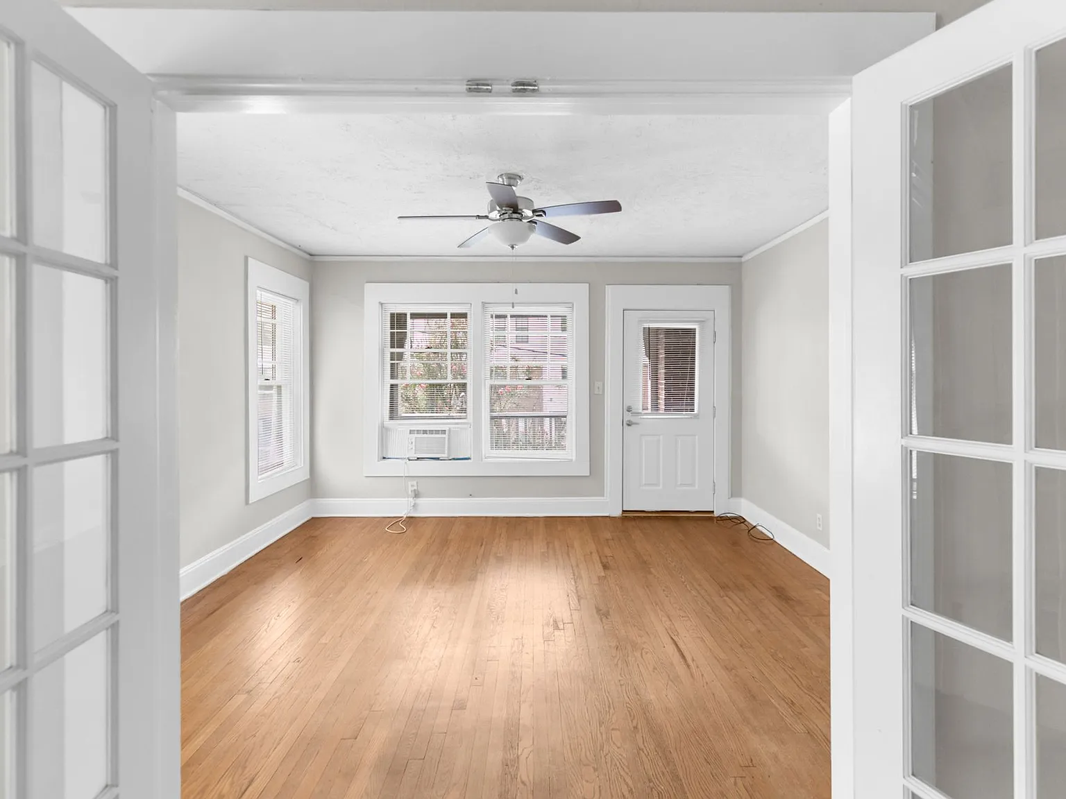 Highland Oaks Apartments — Photo 4