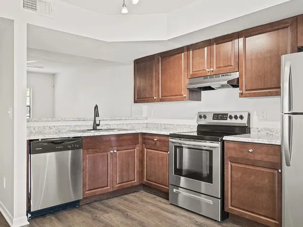 506 S Albany Ave APT C, Tampa, FL 33606