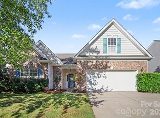201 Augustus Ln, Mount Holly, NC 28120