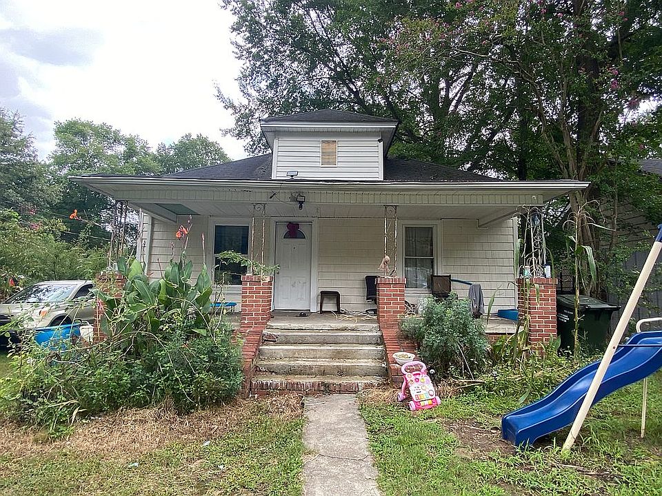 1st image of 806 N Briggs Ave