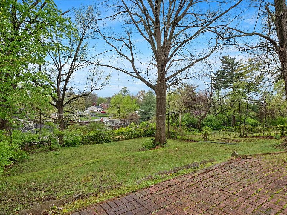 2nd image of 714 Moundale Dr