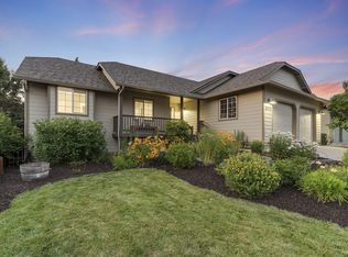 20930 NE Spinnaker St, Bend, OR 97701