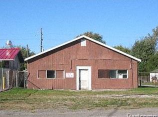 51356 Willis Rd, Belleville, MI 48111