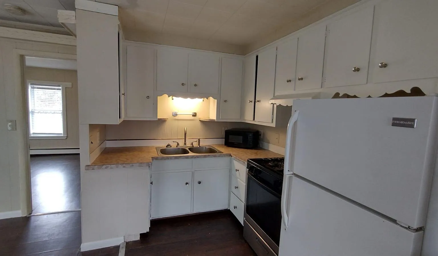 1 bed, 600 sqft, $1,495 — Photo 2