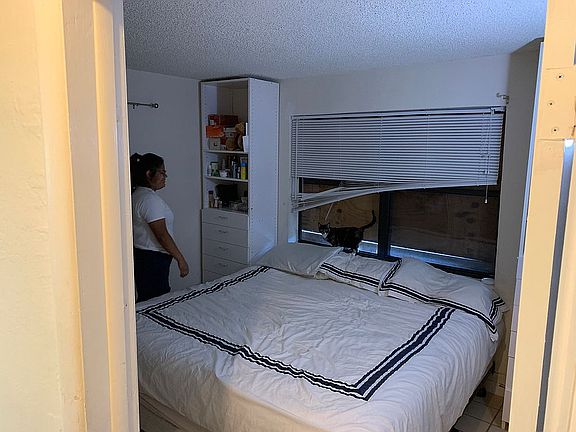 2nd image of 3120 NE 10th Ter