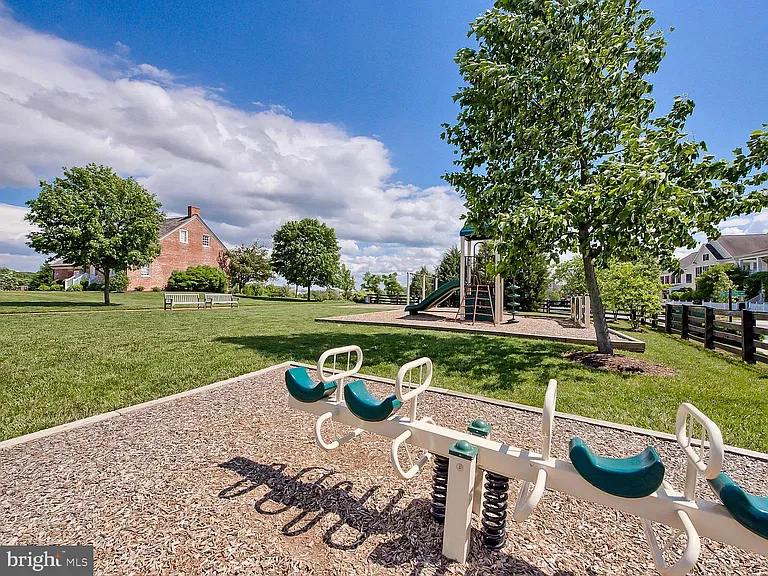 3713 Stone Barn Dr — Photo 12