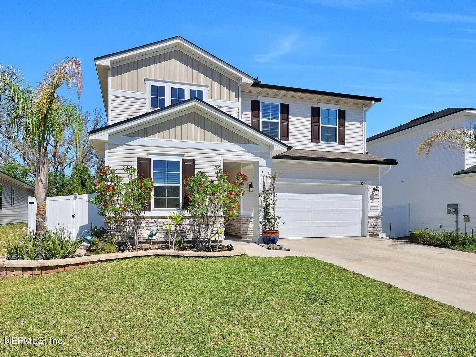 3 bed, 2.5 bath, 2380 sqft, $2,780 — Photo 3