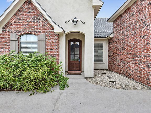 4th image of 600 Birchview Dr