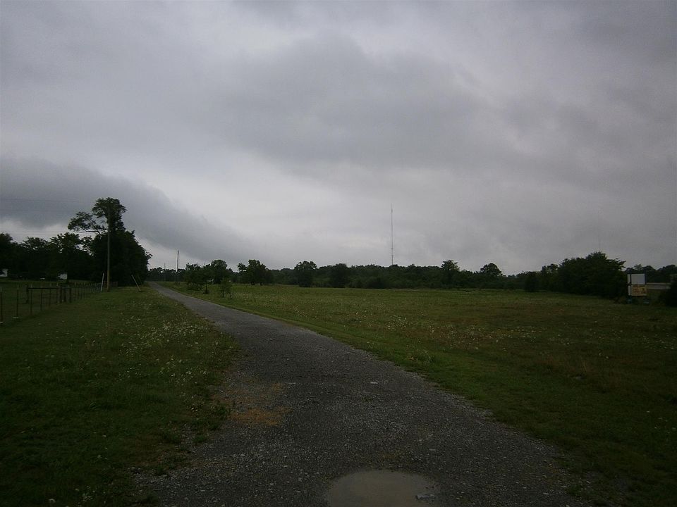 2nd image of 299 McCreary Rd