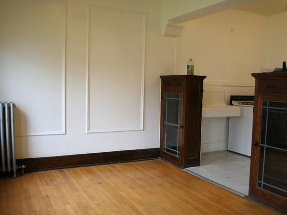 3rd image of 2822 N 1st St #104