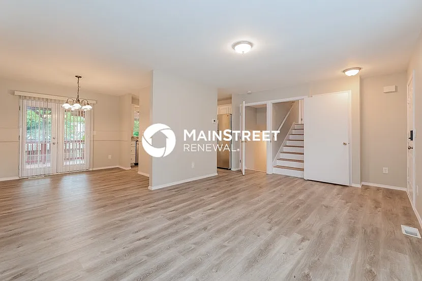 411 96th Ave Se — Photo 3