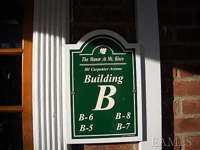 3rd image of 101 Carpenter Ave APT B6