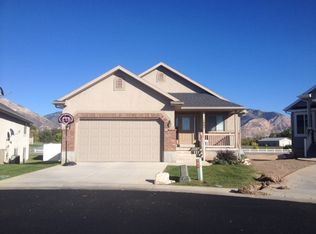 1003 W Park Springs Cir, Pleasant View, UT 84414