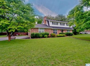 3102 Dove Rd SW, Huntsville, AL 35802