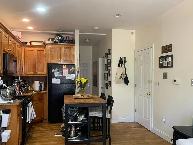 79 Highland St #1 — Photo 2