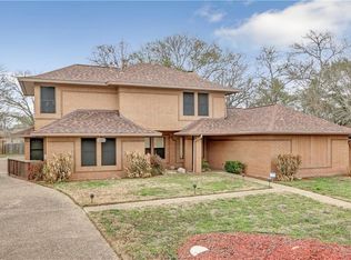 1205 Deacon Dr, College Station, TX 77845