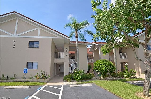 1st image of 9648 Windsor Gardens Ln APT 203