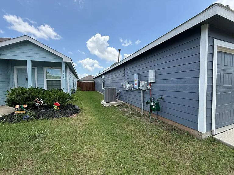 6011 Determine Ln — Photo 3