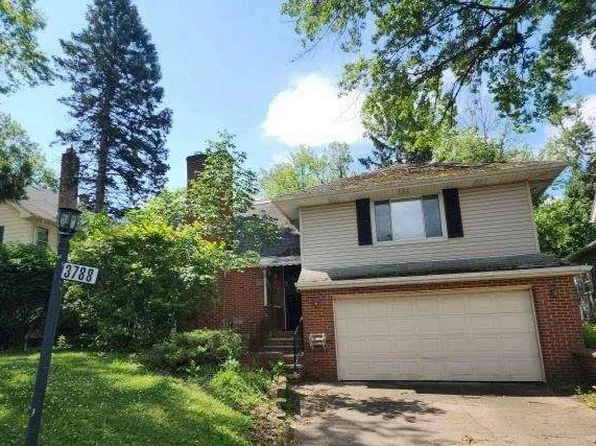 3788 Mayfield Rd, Cleveland Heights, OH 44121