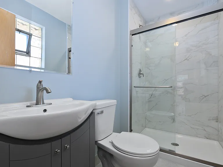6238 W 63rd St — Photo 20