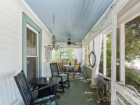 5th image of 221 N Main St