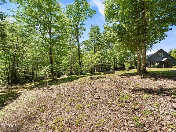 14th image of 2122 Dove Ridge Ln