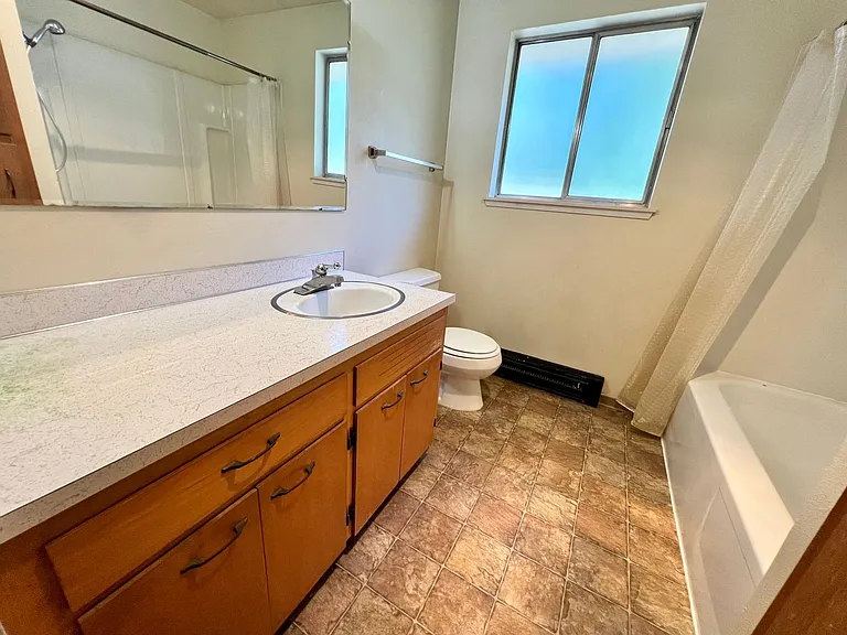 1707 College Pl — Photo 23