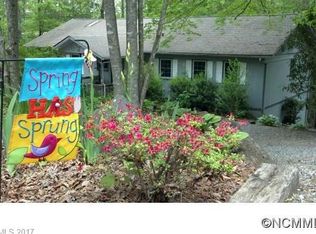 48 Oak Ridge Rd, Pisgah Forest, NC 28768