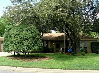 1211 San Marcos Dr, Arlington, TX 76012