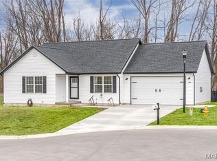205 N 4th St, Marthasville, MO 63357